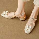 Mathilde – Elegante Damenschuhe mit floralem Detail